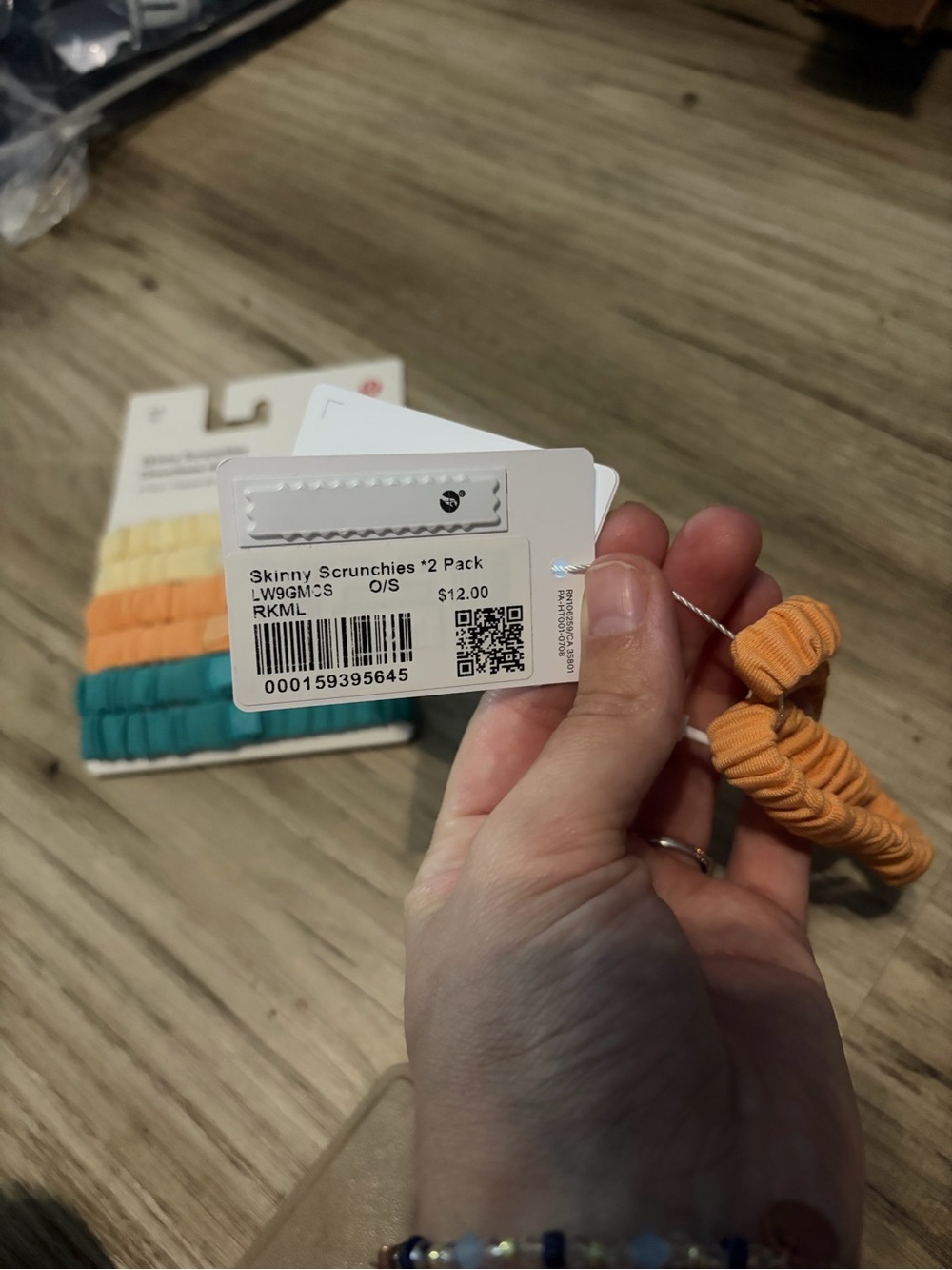 Lululemon scrunchie bundle - Picture 4 of 4